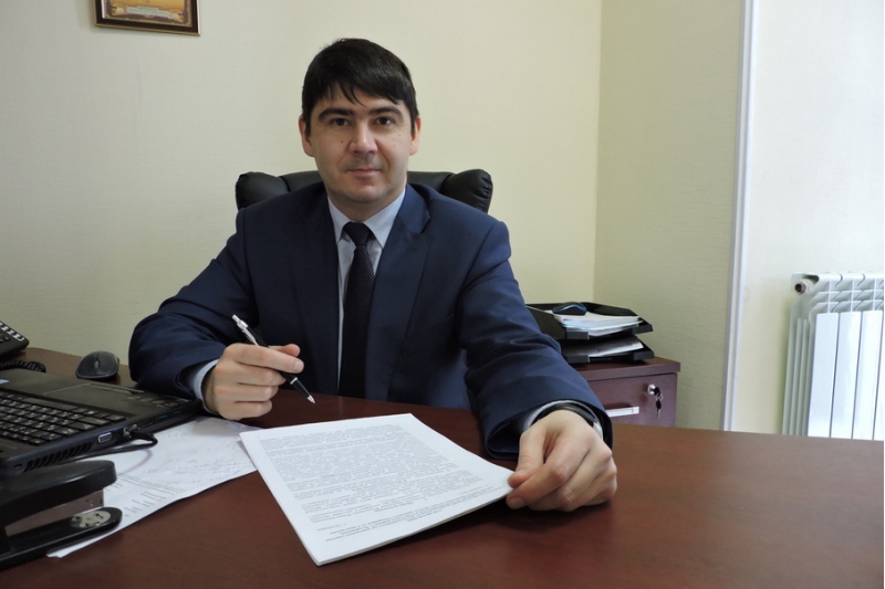 Юридическая помощь и консультации