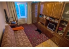 Продам 2-комнатную квартиру в развитом районе по доступной цене.